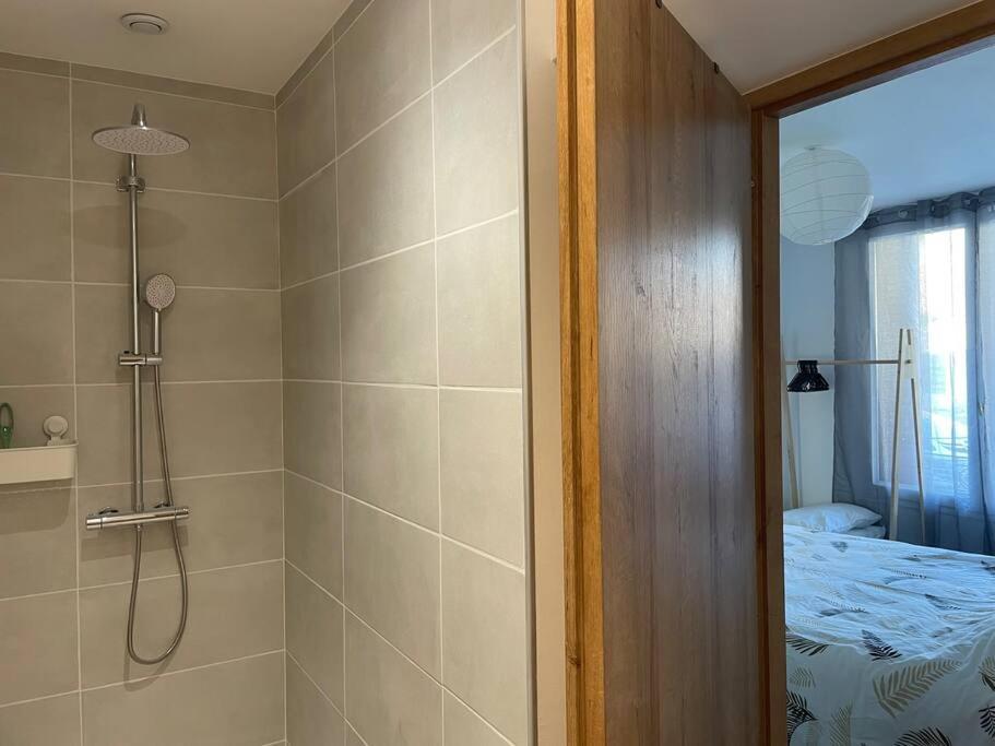 Sur La Route Des Vignerons Apartman Courthézon Kültér fotó